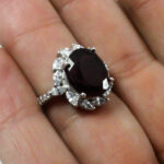 انگشتر گارنت الماس تراش نقره زنانه طرح آفرنگ - Image 2