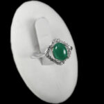 انگشتر عقیق سبز نقره زنانه طرح بارانه