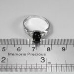 انگشتر عقیق مشکی نقره زنانه طرح بدریه - Image 2