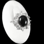 انگشتر عقیق مشکی نقره زنانه طرح برازا