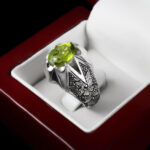 انگشتر زبرجد الماس تراش نقره مردانه دست ساز طرح فاخر الوند - Image 3