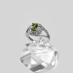 انگشتر زبرجد الماس تراش نقره زنانه طرح انوشا - Image 2