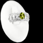 انگشتر زبرجد الماس تراش نقره زنانه طرح بهدیس