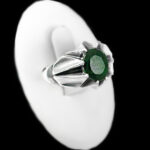 انگشتر زمرد الماس تراش نقره مردانه طرح اورمان