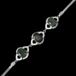 دستبند زمرد الماس تراش نقره زنانه طرح ایثار - Image 4