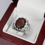 انگشتر گارنت الماس تراش نقره مردانه دست ساز طرح فاخر اورند - Image 3