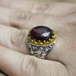 انگشتر گارنت نقره مردانه طرح دورطلایی یا محمد (ص) - Image 2