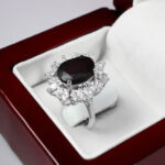 انگشتر گارنت الماس تراش نقره زنانه طرح پرگشا - Image 4