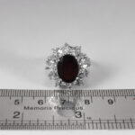 انگشتر گارنت الماس تراش نقره زنانه طرح پرگشا - Image 2