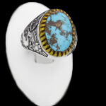 انگشتر فیروزه نیشابوری نقره مردانه طرح یا ضامن آهو ۴