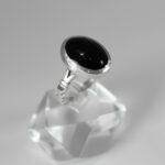 انگشتر عقیق مشکی نقره مردانه طرح کلاسیک ظریف - Image 3