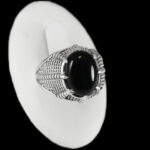 انگشتر عقیق مشکی نقره مردانه طرح پژمان