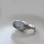 انگشتر عقیق کبود نقره زنانه و مردانه طرح "الحمد لله رب العالمین" + حرز امام جواد (ع) - Image 3