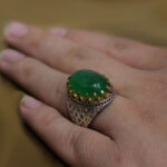 انگشتر یشم نقره مردانه طرح دور طلایی سریران - Image 3