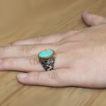 انگشتر فیروزه نیشابوری نقره مردانه طرح یا ضامن آهو ۵ - Image 3