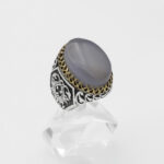 انگشتر عقیق کبود یمنی نقره مردانه طرح دورطلایی فاخر کمیل - Image 2