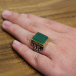 انگشتر عقیق سبز نقره مردانه طرح ثاقب - Image 4