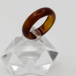 حلقه عقیق قهوه ای اصلی مردانه و زنانه با سایزهای مختلف طرح رها - Image 2