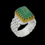 انگشتر عقیق سبز نقره مردانه طرح دور طلایی دها