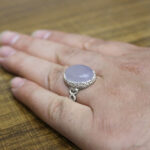 انگشتر عقیق کبود یمنی نقره مردانه و زنانه طرح دهقان - Image 4