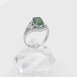 انگشتر زمرد زامبیا الماس تراش نقره زنانه طرح رعنا - Image 3