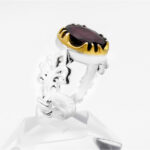 انگشتر گارنت الماس تراش نقره مردانه طرح دور طلایی سروش - Image 3