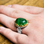 انگشتر یشم نقره مردانه طرح دور طلایی رادبه - Image 2