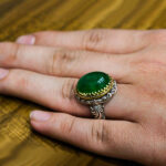 انگشتر یشم نقره مردانه طرح دورطلایی دادمهر - Image 2