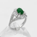 انگشتر یشم نقره زنانه طرح سعادت - Image 3