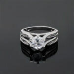 حلقه تک نگین نقره زنانه طرح ساینا