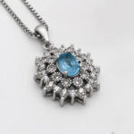 گردنبند توپاز الماس تراش زنانه نقره طرح جوانه - Image 3