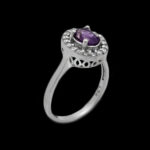 انگشتر آمیتیست الماس تراش نقره زنانه طرح ساتین