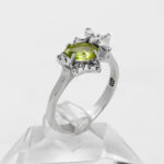 انگشتر زبرجد الماس تراش نقره زنانه طرح زمانه - Image 2