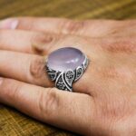 انگشتر عقیق کبود یمنی نقره مردانه طرح آریا - Image 2