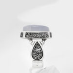 انگشتر عقیق کبود یمنی نقره دست ساز فاخر مردانه طرح اهل بیت - Image 4