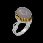 انگشتر عقیق کبود یمنی نقره مردانه طرح ارشا - Image 4