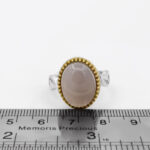 انگشتر عقیق کبود یمنی نقره مردانه طرح ارشا - Image 2