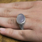 انگشتر عقیق کبود یمنی نقره مردانه طرح بیژن - Image 2