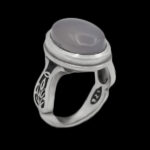 انگشتر عقیق کبود یمنی نقره مردانه طرح پویان