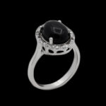 انگشتر عقیق مشکی نقره زنانه طرح سارگل