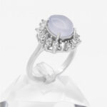 انگشتر عقیق کبود یمنی نقره زنانه طرح صبورا - Image 3