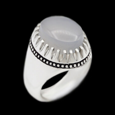 انگشتر عقیق کبود یمنی نقره دست ساز فاخر مردانه طرح فیلی دورچنگ