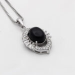 گردنبند عقیق سیاه نقره زنانه طرح ساتین - Image 3