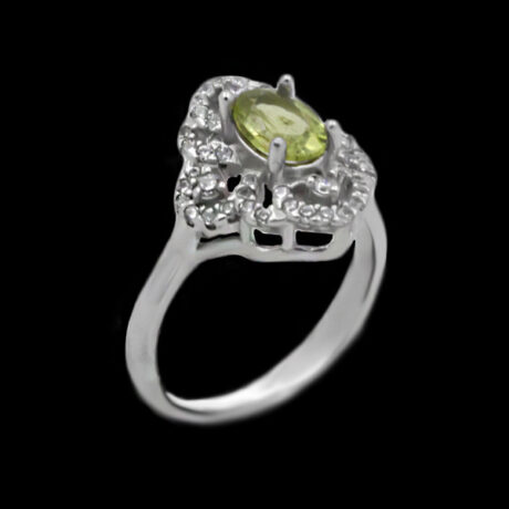 انگشتر زبرجد الماس تراش نقره زنانه طرح زلاله