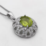 گردنبند زبرجد الماس تراش نقره زنانه طرح عصمت - Image 2