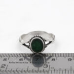 انگشتر زمرد الماس تراش نقره مردانه طرح بزرگمهر - Image 2