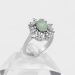 انگشتر زمرد زامبیا الماس تراش نقره زنانه طرح سنیه - Image 2