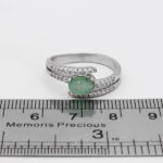 انگشتر زمرد زامبیا الماس تراش نقره زنانه طرح سها - Image 2