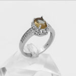 انگشتر الکساندریت الماس تراش نقره زنانه طرح سامیا - Image 2