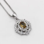 گردنبند الکساندریت الماس تراش نقره زنانه طرح زری - Image 3